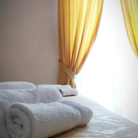 La Pace Hotel